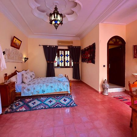 Riad Le Petit Jardin Zagora Exterior photo