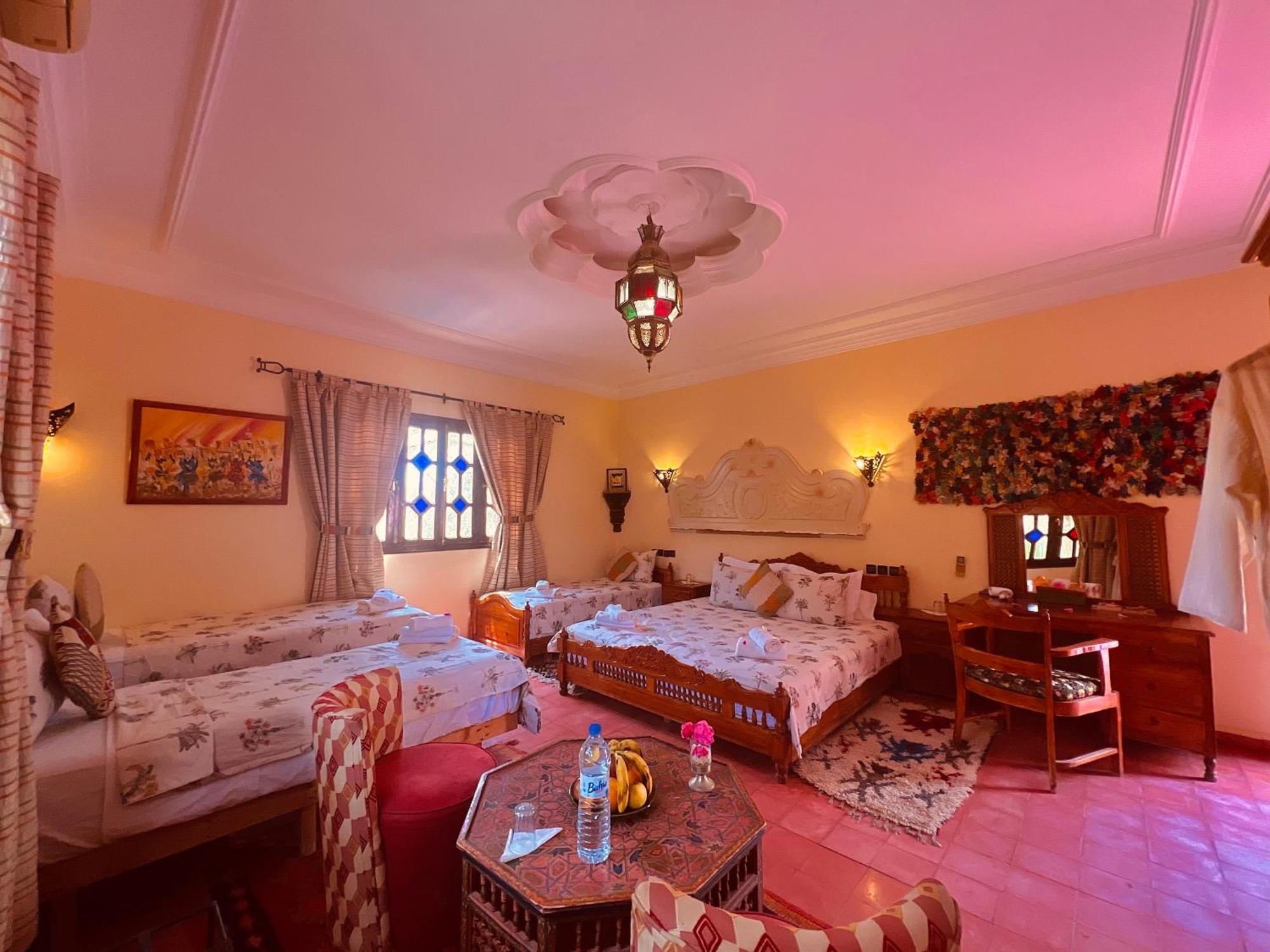 Riad Le Petit Jardin Zagora Exterior photo